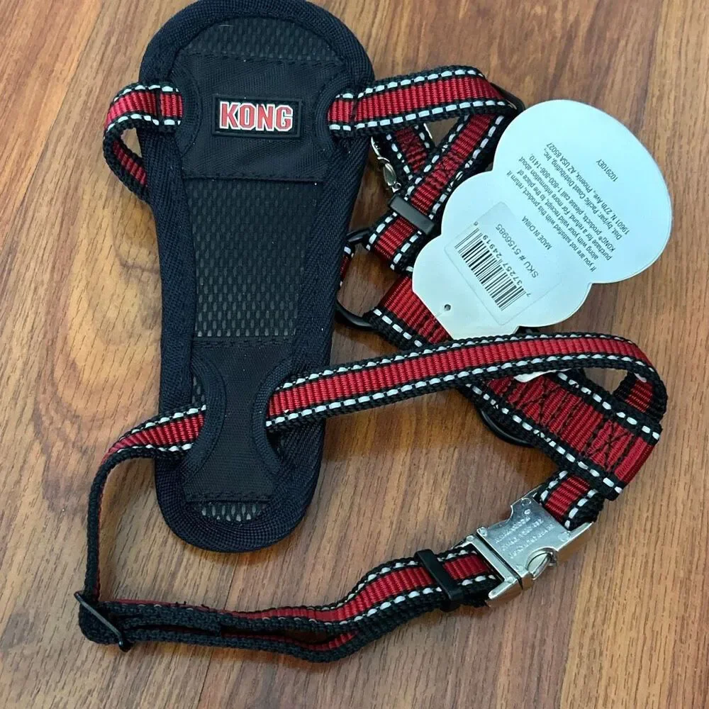 NWT Kong on the go adjustable harness with seatbelt tether extra small red black